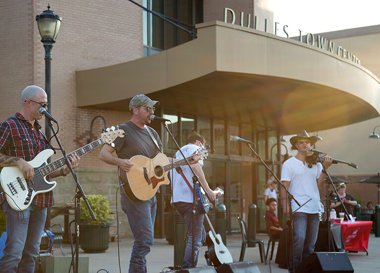 Dulles Town Center Community Events