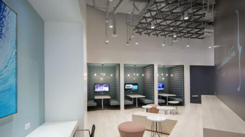 1600 Tysons Boulevard booths