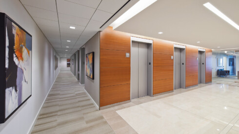 1600 Tysons Boulevard elevators