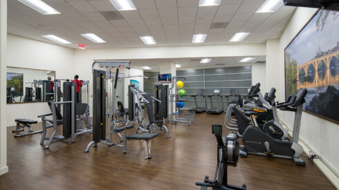 1600 Tysons Boulevard fitness center