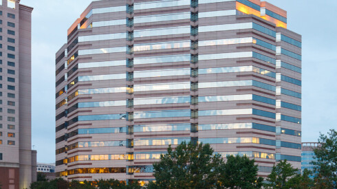1650 Tysons Boulevard exterior