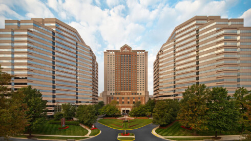 1650 Tysons Boulevard exterior