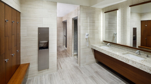 1750 Tysons Boulevard lockerroom