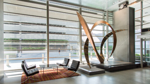 1800 Tysons Boulevard lobby