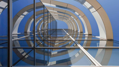 2000 Tower Oaks Boulevard exterior