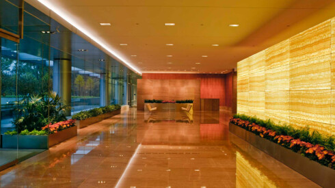 2000 Tower Oaks Boulevard lobby