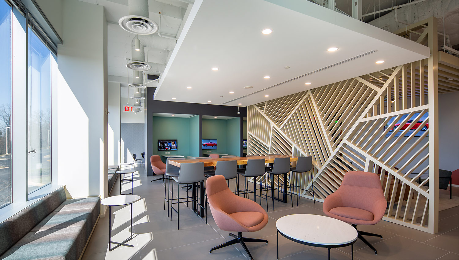 21000 Atlantic Boulevard collaborative workspace