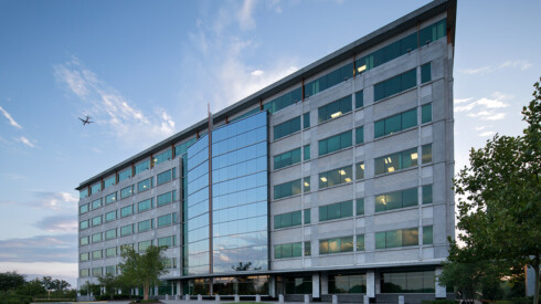 21000 Atlantic Boulevard exterior