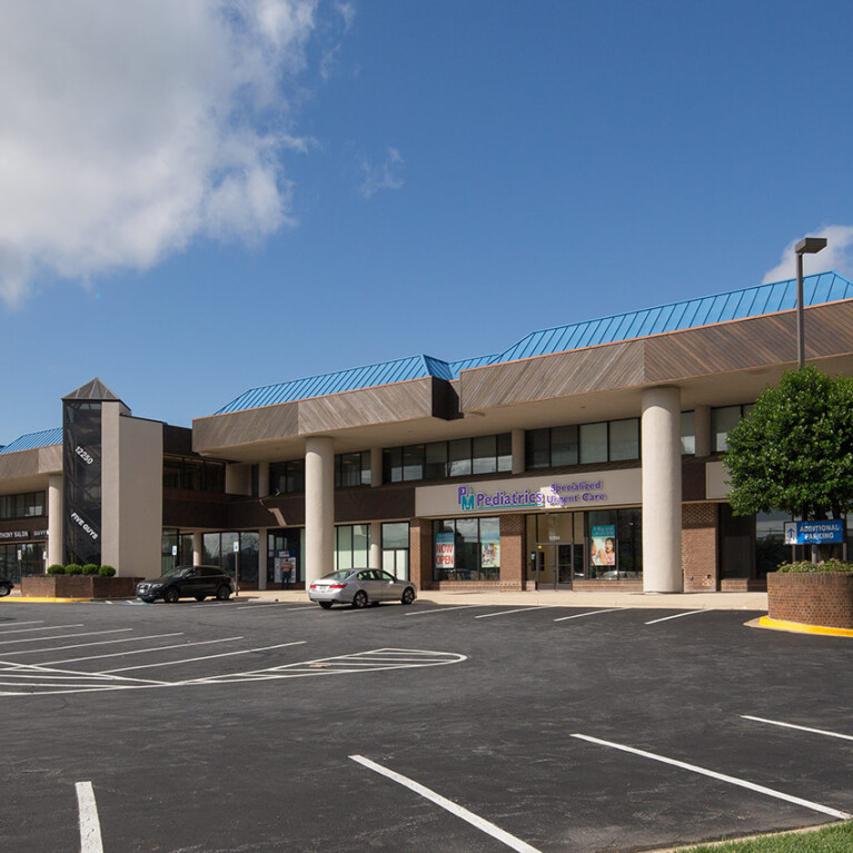 Towne Plaza exterior