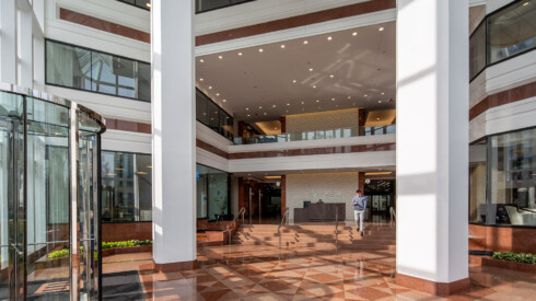 1650 Tysons lobby