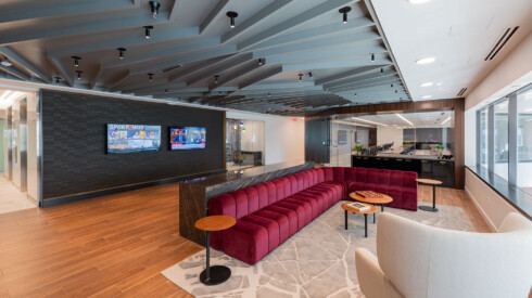 1650 Tysons amenity space